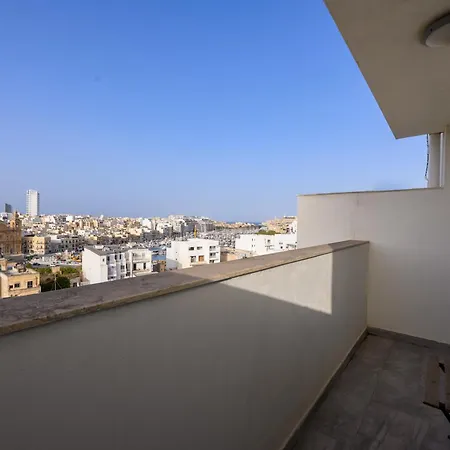 Apartment F6 Modern And Bright In Malta