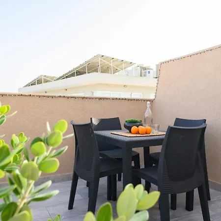 F6 Modern And Bright In Malta Apartment *